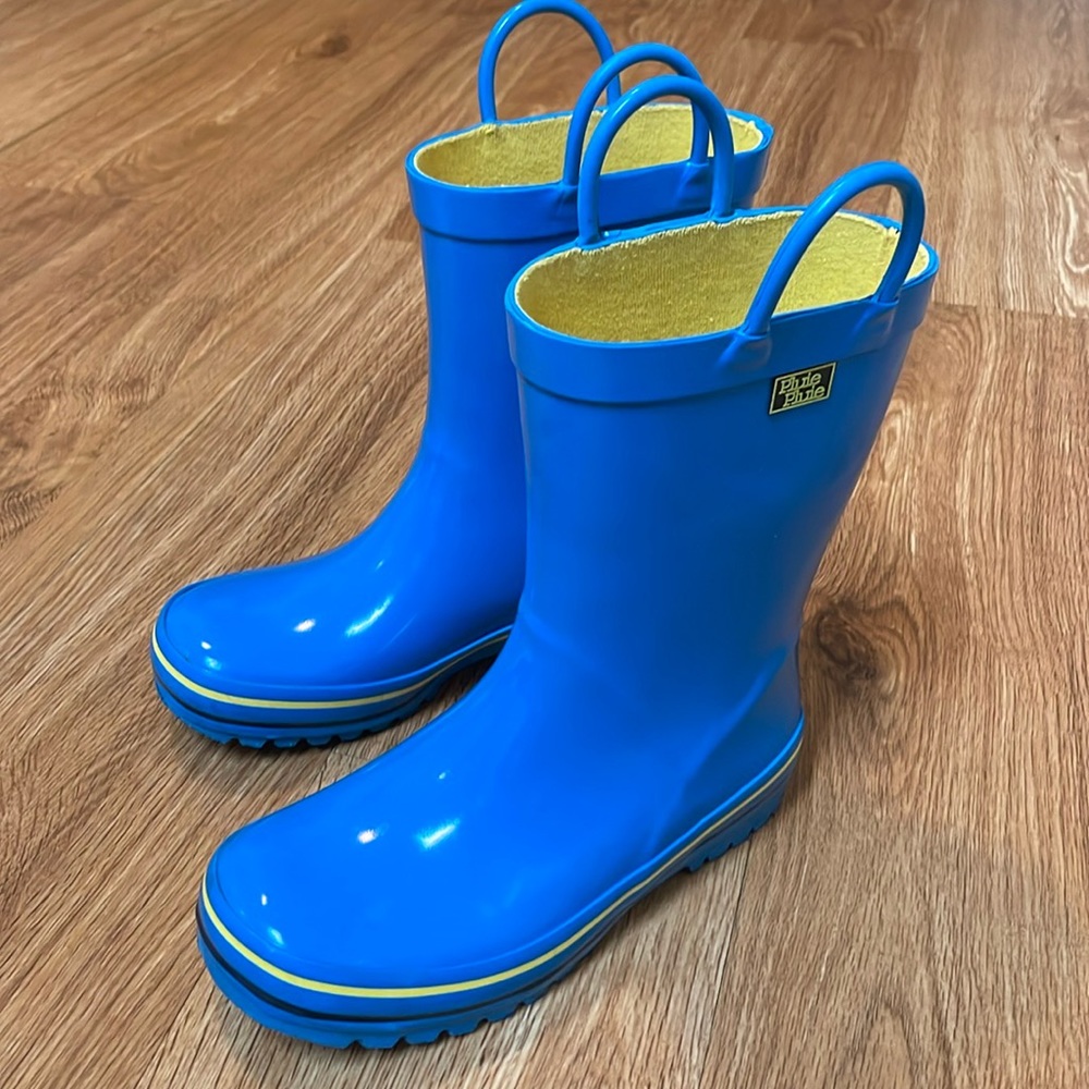 GUC Pluie Pluie Rain Boots size 12